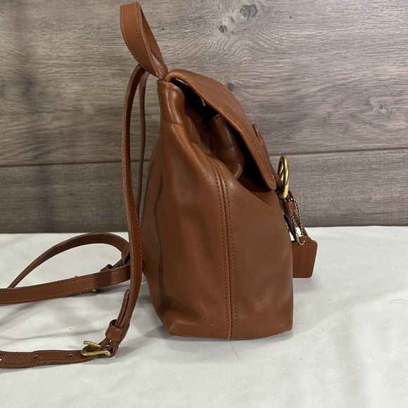 Coach Bantam Small Vintage Buckletrim #4152 British Tan Leather Backpack - Picture 3 of 12